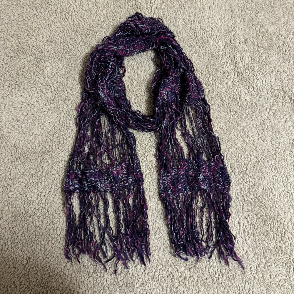 Beautiful Knit Scarf